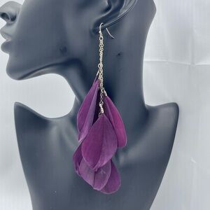 Feather Drop Pendant Style Design Women's Earrings